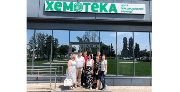 Делегация врачей из онкоцентра TomoClinic посетила «Хемотеку»